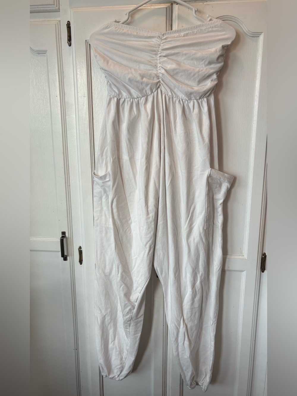 BUCKETLIST White Strapless Ruched “Bowie” Bodice Jumpsuit with Pockets - Picture 6 of 6